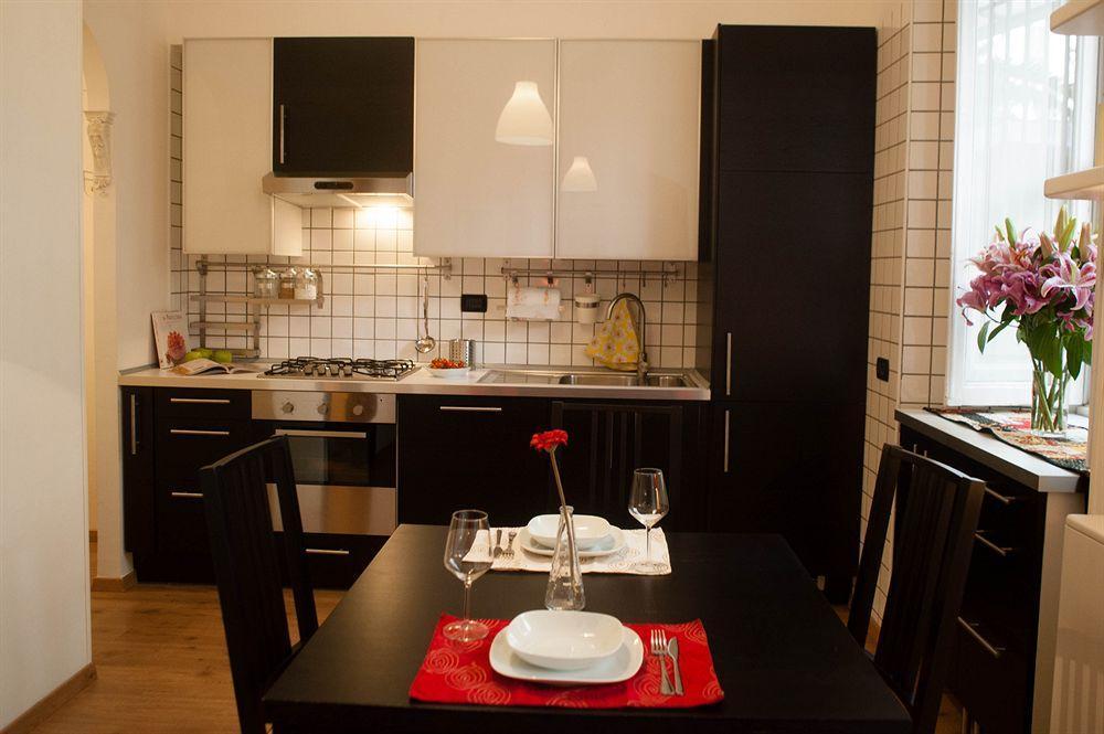 Almes Roma B&B Εξωτερικό φωτογραφία