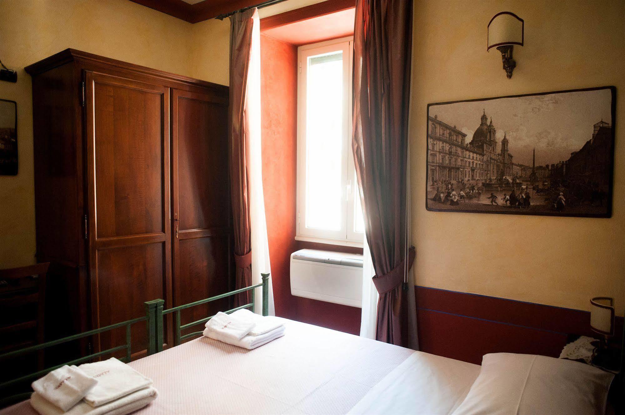 Almes Roma B&B Εξωτερικό φωτογραφία